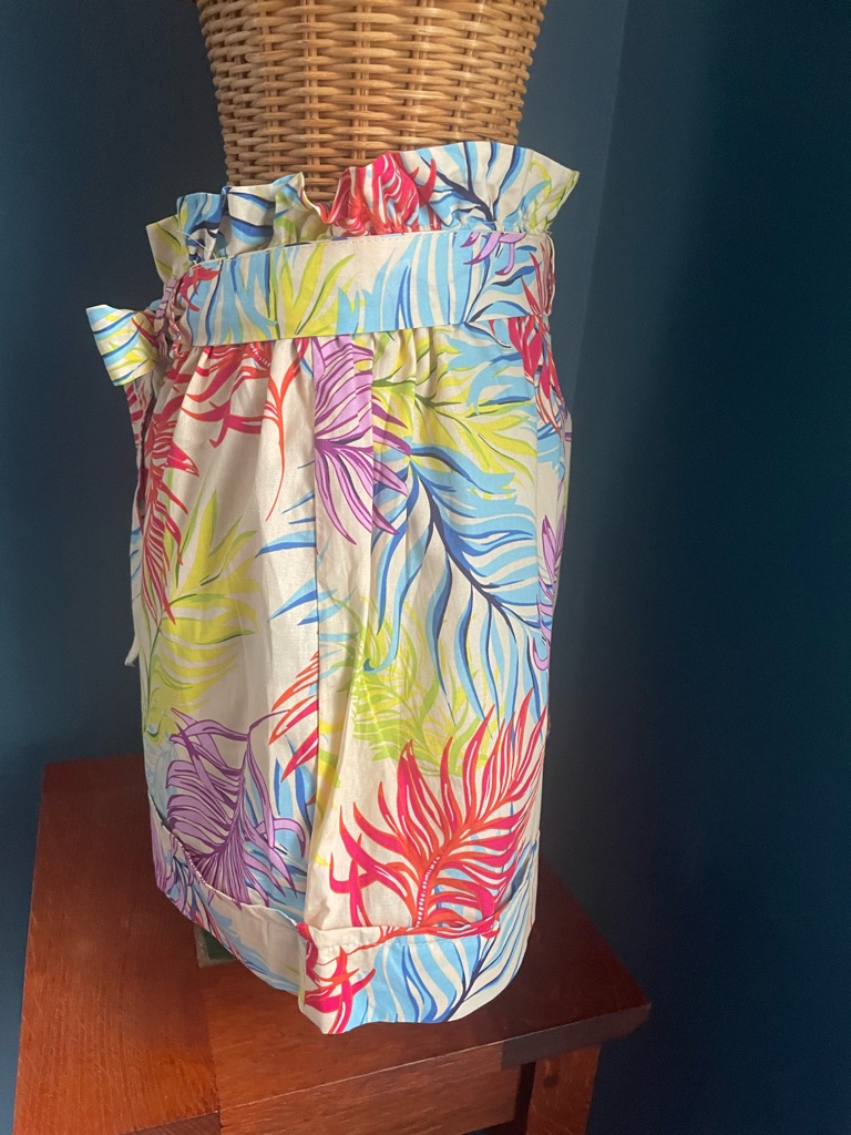 New Look Paper Bag Shorts Cotton Tropical Multi Colored Print Size Medium — image 7 of 8